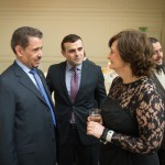 مع المحامية شيري بلير زوجة رئيس الوزراء السابق البريطاني توني بلير